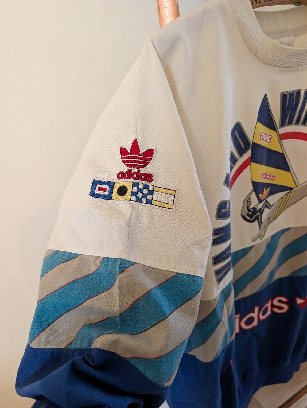 🔥RARE Vintage 1980s Adidas Vangard Windsurfing crewneck sweatshirt - Unisex 🔥 - Picture 9 of 16